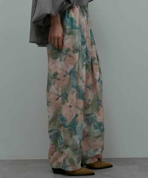 flaeu(フラユ)の「Blur Flower Trousers(その他パンツ・レディース・ブルー/ピンク・FREE)」の17枚目の写真