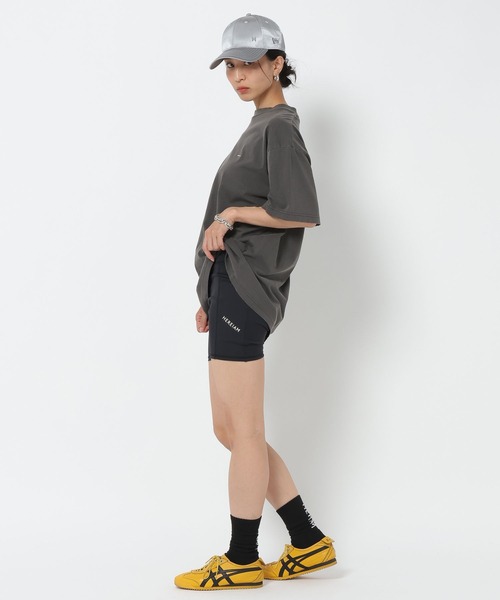 HEREIAM(ヘレイアム)の「【HEREIAM】ユニセックス/ピグメントクラッシュT(Tシャツ/カットソー・レディース・ブラック系/ライム/アイボリー・FREE)」の4枚目の写真