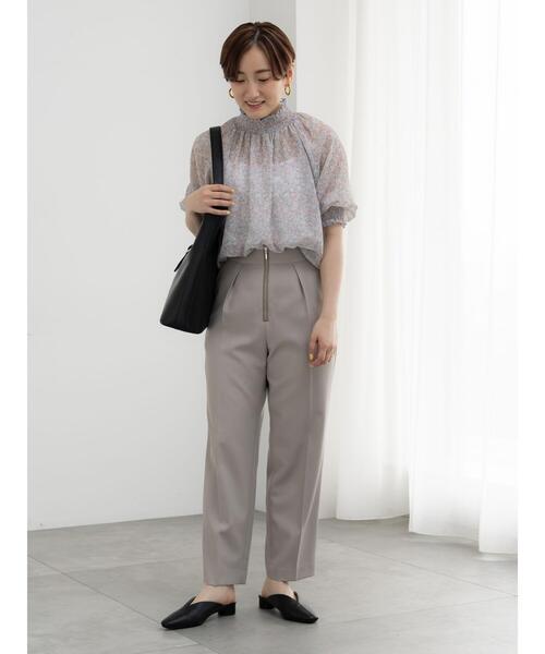 Te chichi(テチチ)の「フロントZIPリネンライクテーパードパンツ(セットアップ可)(その他パンツ・レディース・ネイビー/ベージュ/シルバーグレー・S/M)」の13枚目の写真