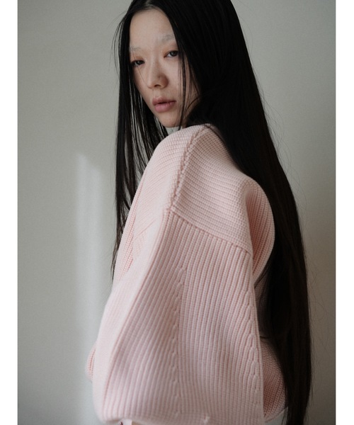 Katrin TOKYO（カトリーントーキョー）の「architect sleeve knit（ニット/セーター・レディース・ピンク/ブルー/アイボリー・FREE/XS）」の15枚目の写真