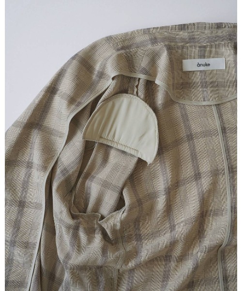 anuke(アンヌーク)の「anuke Check Over Jacket(テーラードジャケット・レディース・ベージュ・38/36)」の4枚目の写真
