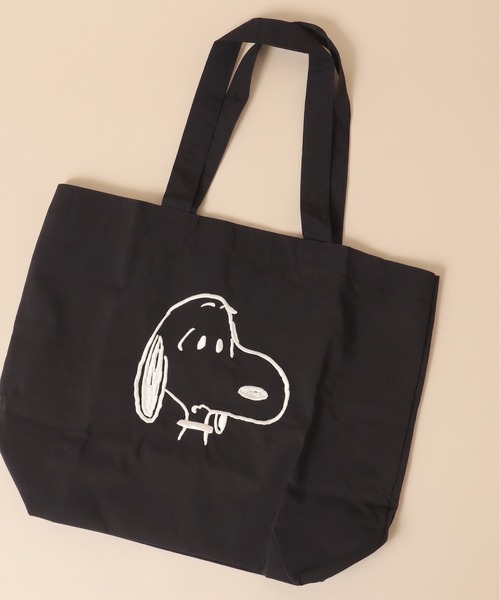 SNOOPY(スヌーピー)の「SNOOPY スヌーピー トートバッグ 肩掛け 刺繍(トートバッグ・レディース・イエロー/ブラック/ダークグレー/オフホワイト/グリーン/ピンク/ブルー・FREE)」の1枚目の写真