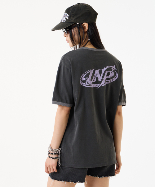 UNKNOWN PLANET（アンノウンプラネット）の「[UNP] ピグメントダイングラフィックリンガーTシャツチャコール（Tシャツ/カットソー・レディース・その他・SMALL/MEDIUM）」の9枚目の写真