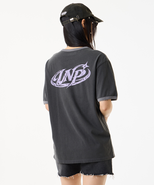 UNKNOWN PLANET（アンノウンプラネット）の「[UNP] ピグメントダイングラフィックリンガーTシャツチャコール（Tシャツ/カットソー・レディース・その他・SMALL/MEDIUM）」の10枚目の写真