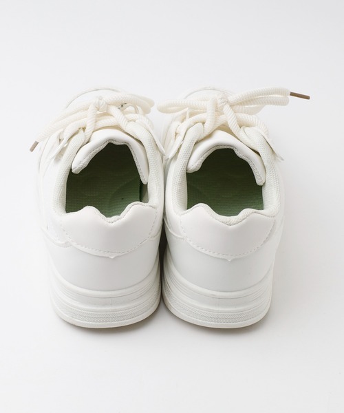 URBAN CHERRY（アーバンチェリー）の「ボリュームソールレースアップスニーカー（スニーカー・キッズ・ホワイト・18.5cm/19.0cm/19.5cm/20.0cm/21.5cm/22.0cm/22.5cm）」の10枚目の写真