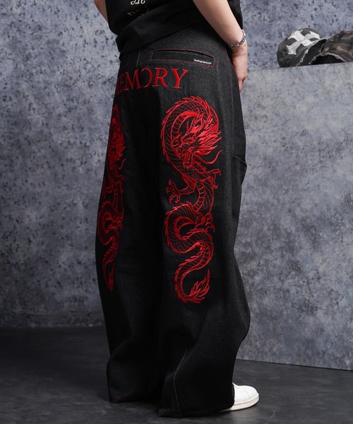 #MEMORY(メモリー)の「【MEMORY】ドラゴン刺繍デニムバレルパンツ / Dragon Embroidered Denim Barrel Pants(デニムパンツ・メンズ・ネイビー/ブラック・XL/M/L)」の3枚目の写真