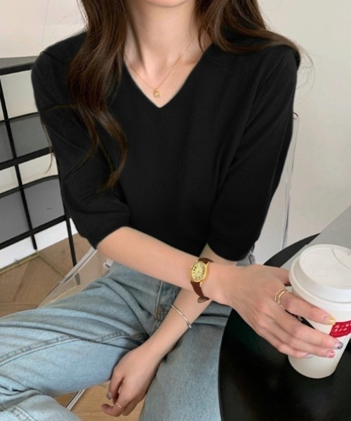 HAILY(ヘイリー)の「5分袖Vネックシンプルニット(ニット/セーター・レディース・ベージュ/パープル/ホワイト/レッド/ブラック/アイボリー・FREE)」の19枚目の写真