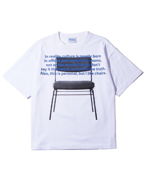 WHO'S WHO gallery（フーズフーギャラリー）の「【OFFICE SERVICES】 OFFICE CHAIR TEE（Tシャツ/カットソー・レディース・ホワイト/ブラック・LARGE/MEDIUM）」の2枚目の写真