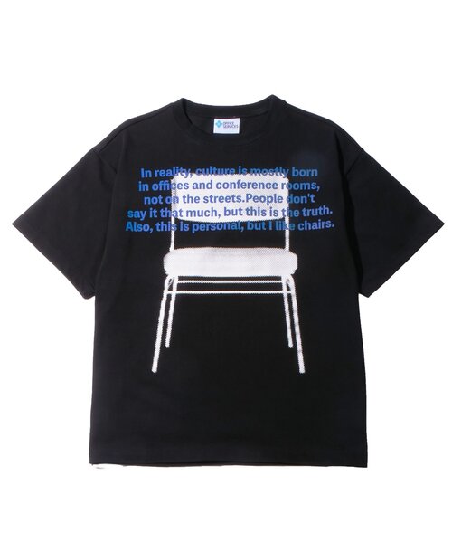 WHO'S WHO gallery（フーズフーギャラリー）の「【OFFICE SERVICES】 OFFICE CHAIR TEE（Tシャツ/カットソー・レディース・ホワイト/ブラック・LARGE/MEDIUM）」の11枚目の写真