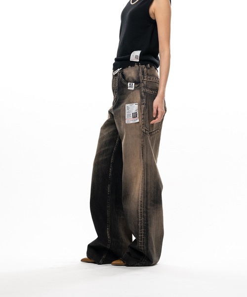 Maison MIHARA YASUHIRO(メゾンミハラヤスヒロ)の「Amateur Sewn Like Wide Denim Pants(デニムパンツ・レディース・ダークインディゴブルー/ブラック/インディゴブルー・36/38)」の6枚目の写真