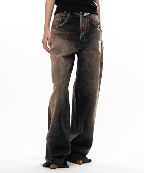 Maison MIHARA YASUHIRO(メゾンミハラヤスヒロ)の「Amateur Sewn Like Wide Denim Pants(デニムパンツ・レディース・ダークインディゴブルー/ブラック/インディゴブルー・36/38)」の8枚目の写真