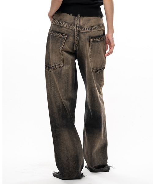 Maison MIHARA YASUHIRO(メゾンミハラヤスヒロ)の「Amateur Sewn Like Wide Denim Pants(デニムパンツ・レディース・ダークインディゴブルー/ブラック/インディゴブルー・36/38)」の9枚目の写真