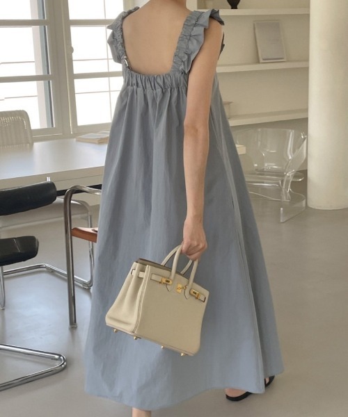 YUGA(ユーガ)の「YUGA_YGMC Korean-style Frill-sleeve resort dress(ワンピース・レディース・ライトブルー/ライトベージュ・FREE)」の14枚目の写真