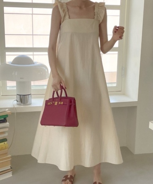 YUGA(ユーガ)の「YUGA_YGMC Korean-style Frill-sleeve resort dress(ワンピース・レディース・ライトブルー/ライトベージュ・FREE)」の10枚目の写真