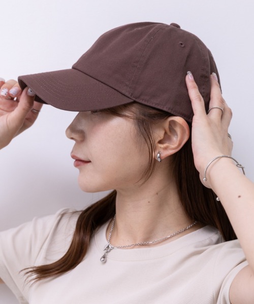 newhattan(ニューハッタン)の「【newhattan】ニューハッタン 無地 ストーン ウォッシュド ツイル ローキャップ 帽子/STONE WASHED TWILL CAP(キャップ・レディース・ブラック/ライトインディゴブルー/ダークブラック/ライトブラック/ライトベージュ/ホワイト/ダークグリーン/ダークブラウン/チャコールグレー/グレー/オリーブ/ネイビー/カーキ/オレンジ系その他・FREE)」の7枚目の写真