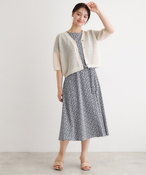 LAURA ASHLEY(ローラアシュレイ)の「【リネン混素材/洗える】フィッシュネットカーディガン(カーディガン/ボレロ・レディース・ブラック/グリーン/アイボリー・40/38)」の6枚目の写真