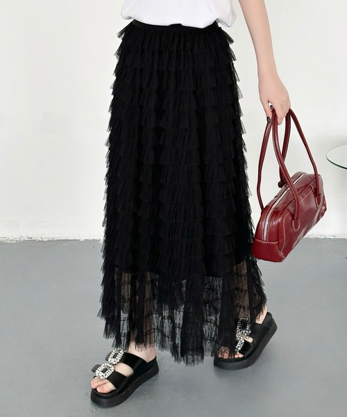 DAY CLOSET(デイ クローゼット)の「【ロング丈/旬のフロッキー加工】透け感際立つシアードット柄 ティアード チュール スカート レディース(スカート・レディース・ブラック・FREE)」の3枚目の写真