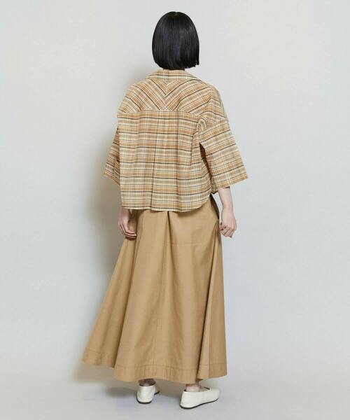 MOGA（モガ）の「コットンシルクチェックシャツブラウス［セットアップ可能］（シャツ/ブラウス・レディース・ベージュ/オフホワイト・2）」の19枚目の写真