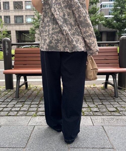 Jena espace merveilleux(ジェナ エスパスメルヴェイユ)の「冷感デニムパンツ(デニムパンツ・レディース・ブルー系その他/ネイビー・FREE)」の19枚目の写真
