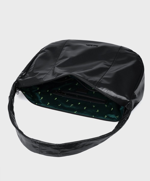 Paul Smith(ポールスミス)の「“ソフトアングル” ショルダーバッグ【463000 N290S】(ショルダーバッグ・メンズ・グレイッシュベージュ/ブルー/ブラック・FREE)」の6枚目の写真