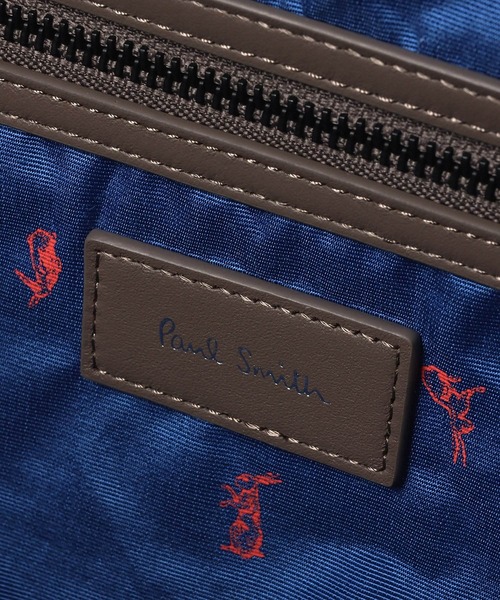 Paul Smith(ポールスミス)の「“ソフトアングル” ショルダーバッグ【463000 N290S】(ショルダーバッグ・メンズ・グレイッシュベージュ/ブルー/ブラック・FREE)」の17枚目の写真
