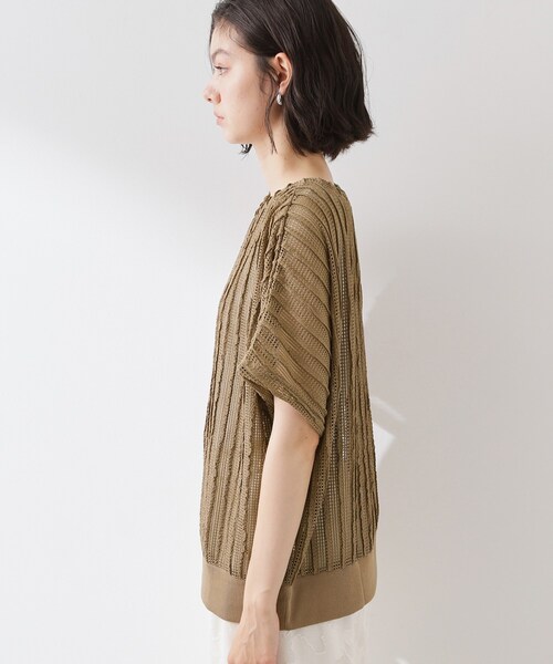 THE SHOP TK （ザ ショップ ティーケー ）の「見た目涼やか メッシュジャカードトップス（Tシャツ/カットソー・レディース・ブラック/サンドベージュ・99）」の10枚目の写真