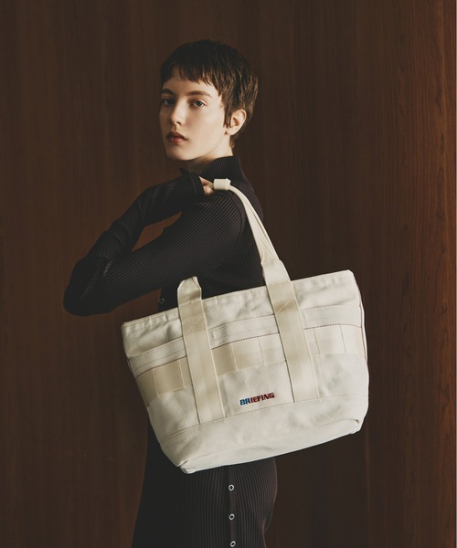 beautiful people(ビューティフルピープル)の「BR × BP CANVAS DISCRETE TOTE(トートバッグ・レディース・ナチュラル・FREE)」の2枚目の写真