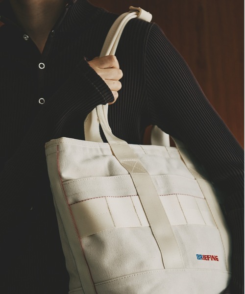 beautiful people(ビューティフルピープル)の「BR × BP CANVAS DISCRETE TOTE(トートバッグ・レディース・ナチュラル・FREE)」の5枚目の写真
