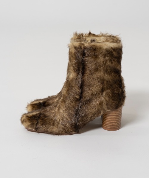 MAISON SPECIAL（メゾンスペシャル）の「Fur-Like Square Short Boots/ファーライクスクエアショートブーツ（ブーツ・レディース・ブラウン/ブラック・36/37/38）」の11枚目の写真