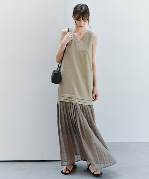 tageechita(タジチタ)の「【tageechita】リネンブレンドプリーツドッキングワンピース(ワンピース・レディース・ベージュ/ブラック・M/S/L)」の11枚目の写真