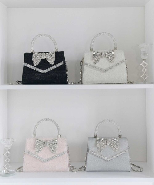 Belle Charme（ベルシャルム）の「【Belle Charme】Crystal Ribbon Chain Bag（ショルダーバッグ・レディース・ブラック/ピンク/オフホワイト/シルバー・FREE）」の8枚目の写真