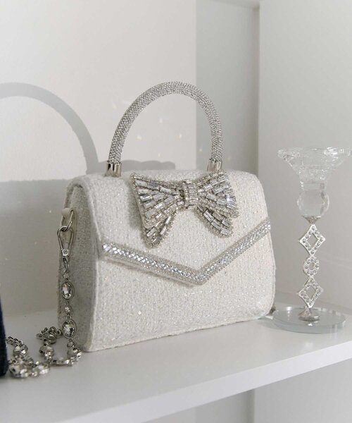 Belle Charme（ベルシャルム）の「【Belle Charme】Crystal Ribbon Chain Bag（ショルダーバッグ・レディース・ブラック/ピンク/オフホワイト/シルバー・FREE）」の16枚目の写真