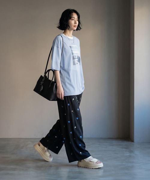 STYLE DELI(スタイルデリ)の「【BLK001】シアー半袖プルオーバー(Tシャツ/カットソー・レディース・ブラック/ブルー/イエロー・FREE)」の17枚目の写真