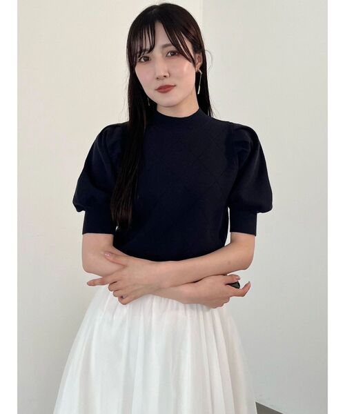 MERCURYDUO(マーキュリーデュオ)の「ダイヤ柄パフスリーブニット(ニット/セーター・レディース・ネイビー/オフホワイト/ベージュ・FREE)」の10枚目の写真