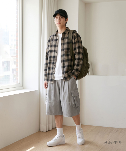 UMM(ウム)の「ピグメントウォッシングカーゴバミューダパンツ 3COLOR(その他パンツ・メンズ・グレー/チャコール/カーキ・F)」の7枚目の写真