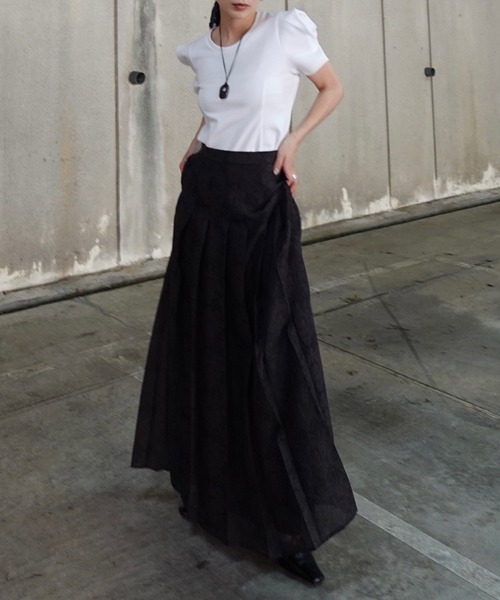 Ameri（アメリ）の「DEFORMATION SHOULDER CUT TOP（Tシャツ/カットソー・レディース・アイボリー/ライトブルー/ネイビー・FREE）」の8枚目の写真