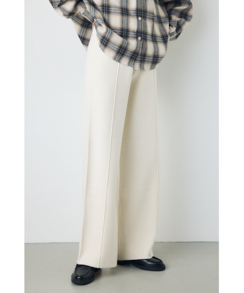 AZUL by moussy（アズールバイマウジー）の「洗濯OK♪【セットアップ対応】大人気シリーズ！格上げニットワイドパンツ 秋服 冬服　ウエストゴム　リラックス　ウォッシャブルニット（スラックス・レディース・ブラック/杢グレー/オフホワイト・MEDIUM/SMALL）」の4枚目の写真