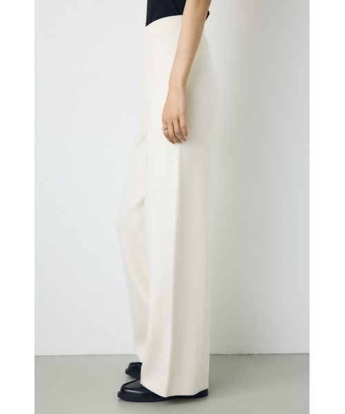 AZUL by moussy(アズールバイマウジー)の「洗濯OK♪【セットアップ対応】大人気シリーズ!格上げニットワイドパンツ 秋服 冬服 ウエストゴム リラックス ウォッシャブルニット(スラックス・レディース・ブラック/杢グレー/オフホワイト・MEDIUM/SMALL)」の7枚目の写真