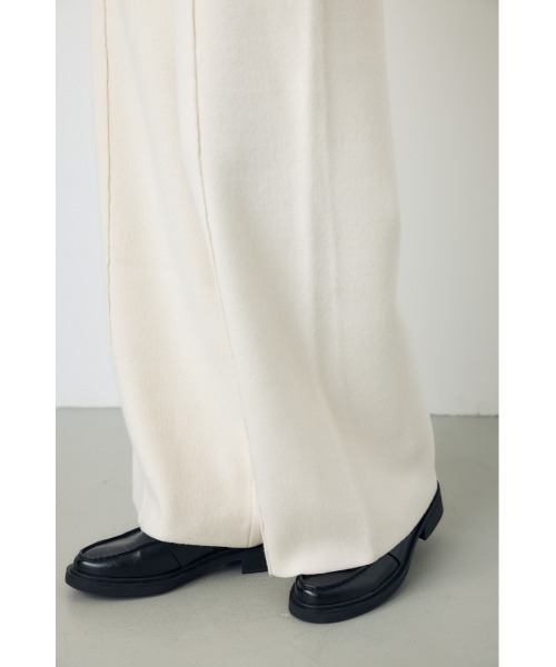 AZUL by moussy(アズールバイマウジー)の「洗濯OK♪【セットアップ対応】大人気シリーズ!格上げニットワイドパンツ 秋服 冬服 ウエストゴム リラックス ウォッシャブルニット(スラックス・レディース・ブラック/杢グレー/オフホワイト・MEDIUM/SMALL)」の10枚目の写真