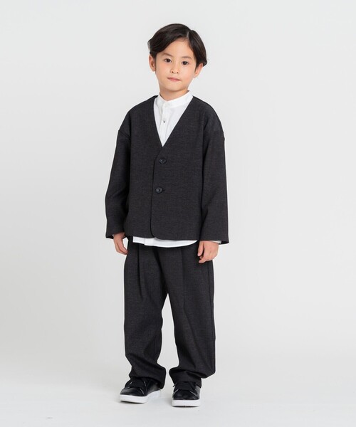 COMME CA ISM(コムサイズム)の「【オンライン限定】ノーカラーセットアップスーツ(スーツセット・キッズ・ネイビー/ブラック・110cm/140cm/150cm/130cm/120cm/160cm)」の13枚目の写真