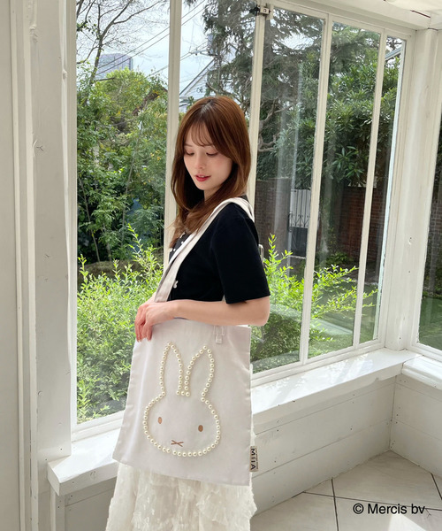 MIIA(ミーア)の「miffy パールダイカットトートバッグ(トートバッグ・レディース・オフホワイト・FREE)」の9枚目の写真