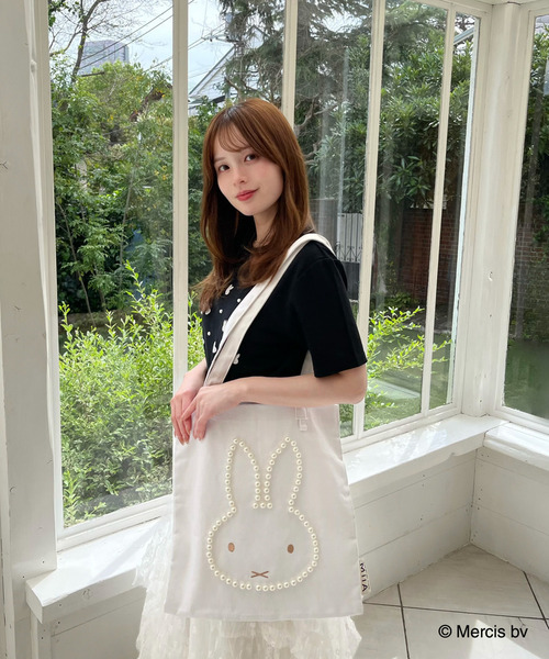 MIIA(ミーア)の「miffy パールダイカットトートバッグ(トートバッグ・レディース・オフホワイト・FREE)」の10枚目の写真