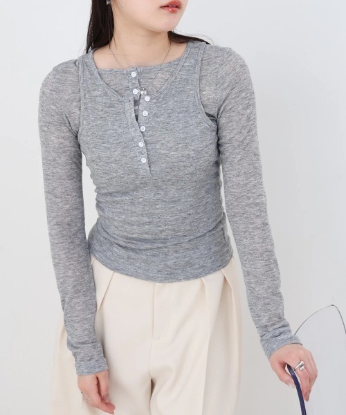 Bab(バブ)の「ボタンタンクセット ヘンリーネックトップス(Tシャツ/カットソー・レディース・ネイビー/ブラック/ブラウン/杢グレー・MEDIUM)」の3枚目の写真