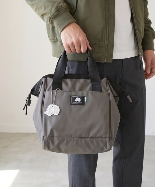 SCANDINAVIAN FOREST(スカンジナビアン・フォレスト)の「SCANDINAVIAN FOREST 撥水がま口ショルダーBAG(ショルダーバッグ・メンズ・チャコール/ブラック/ベージュ/カーキ・FREE)」の13枚目の写真