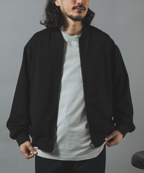 ITEMS URBANRESEARCH(アイテムズ アーバンリサーチ)の「TRストレッチ MA-1 ブルゾン(ブルゾン・メンズ・ブラック/オリーブ/チャコールグレー・MEDIUM/LARGE)」の14枚目の写真