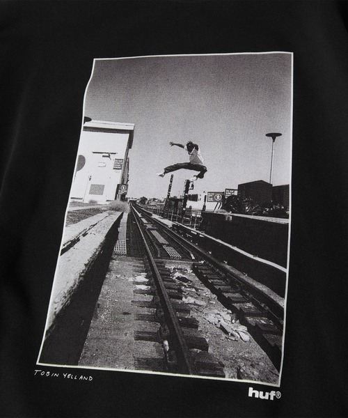 HUF(ハフ)の「TAKING THE LEAP CREW(スウェット・メンズ・ブラック/ダークグリーン・L/M/S/XL)」の5枚目の写真