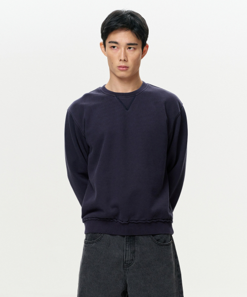 ERA(エラ)の「ユニセックス ERA ローエッジ スウェットシャツ - ネイビー(スウェット・レディース・その他・SMALL/MEDIUM/LARGE)」の7枚目の写真