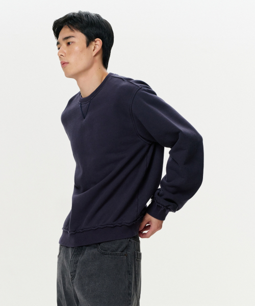 ERA(エラ)の「ユニセックス ERA ローエッジ スウェットシャツ - ネイビー(スウェット・レディース・その他・SMALL/MEDIUM/LARGE)」の8枚目の写真