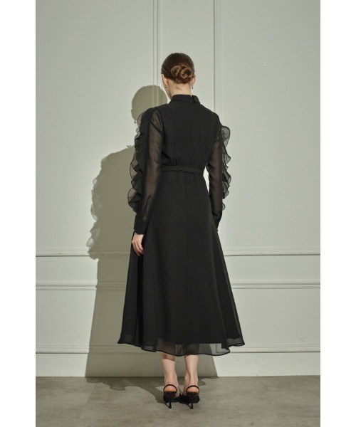 ERADIE(エラディエ)の「Sheer Cascade Shirt One-piece シアーラッフルシャツワンピース(ワンピース・レディース・ブラック/アイボリー・FREE)」の14枚目の写真