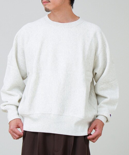 Champion(チャンピオン)の「【Champion】REVERSE WEAVE CREW NECK SWEATSHIRT(スウェット・メンズ・ライトグレー/ブラック・L/M)」の4枚目の写真